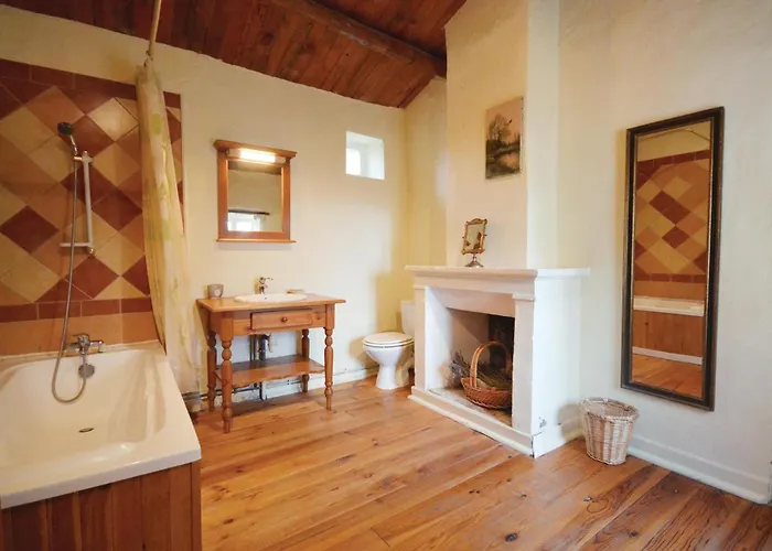 Cozy Home In Valreas With Wifi